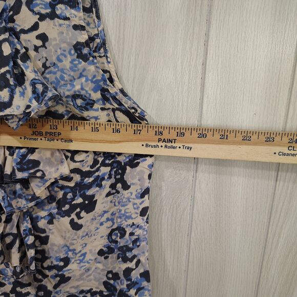 CAbi 100% Silk Blue Animal Print Ruffle Blouse Tank Small - Picture 7 of 7